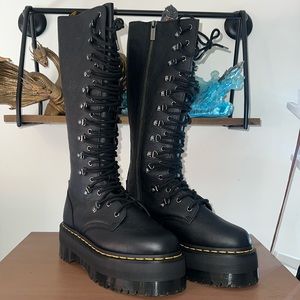 HTF Dr. Martens 1B60 Max Hardware Pisa